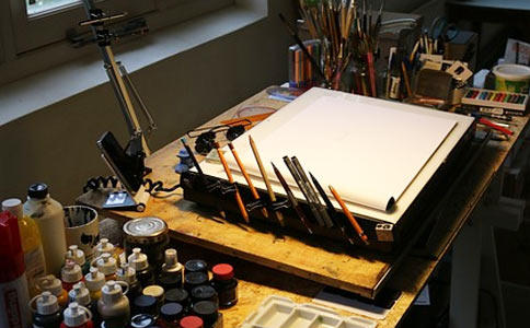 南京艺之行画室提醒大家美术艺考集训一般要准备哪些工具