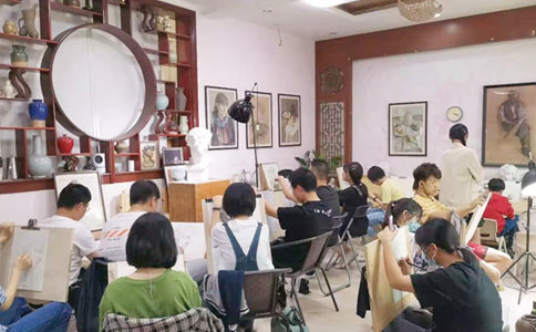 南京艺之行画室高考美术艺考培训